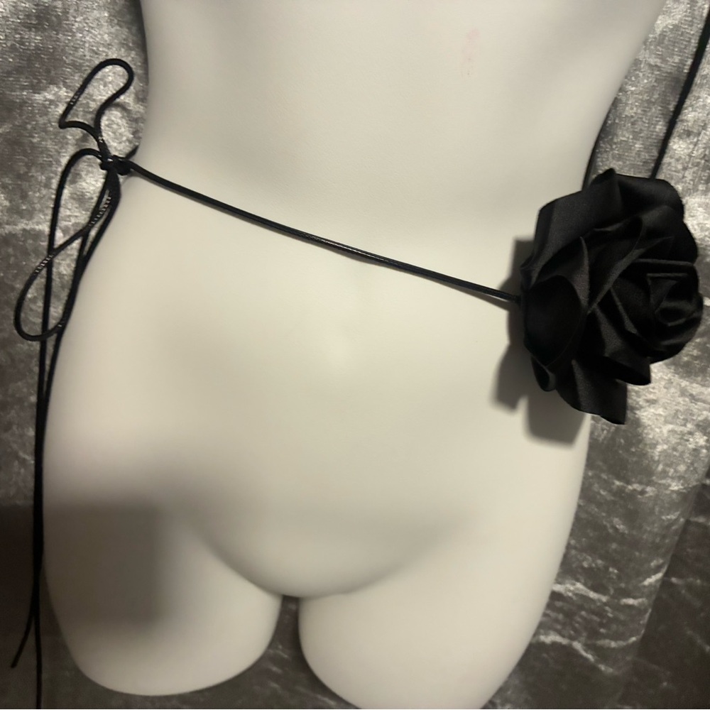 Beautiful Black Rose Belt adjustable one size